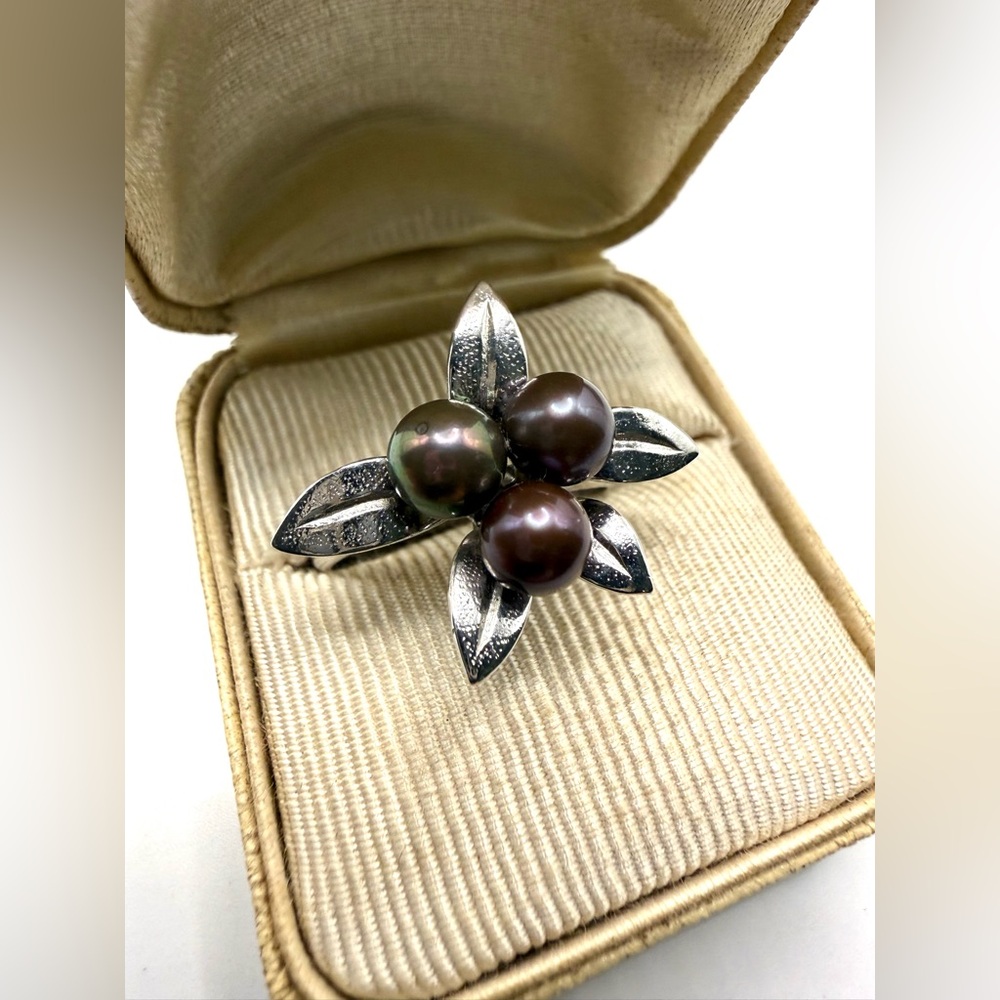 Vintage Modernist Silver Ring Chocolate Freshwater Pearls Size 9.5 Floral Design